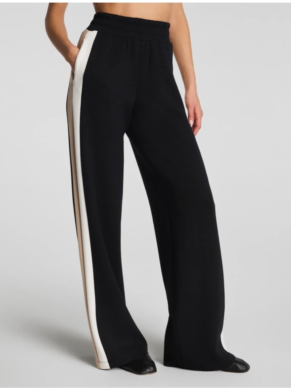 SPANX Women's Black Color-block Wide-Leg Track Pants REGULAR